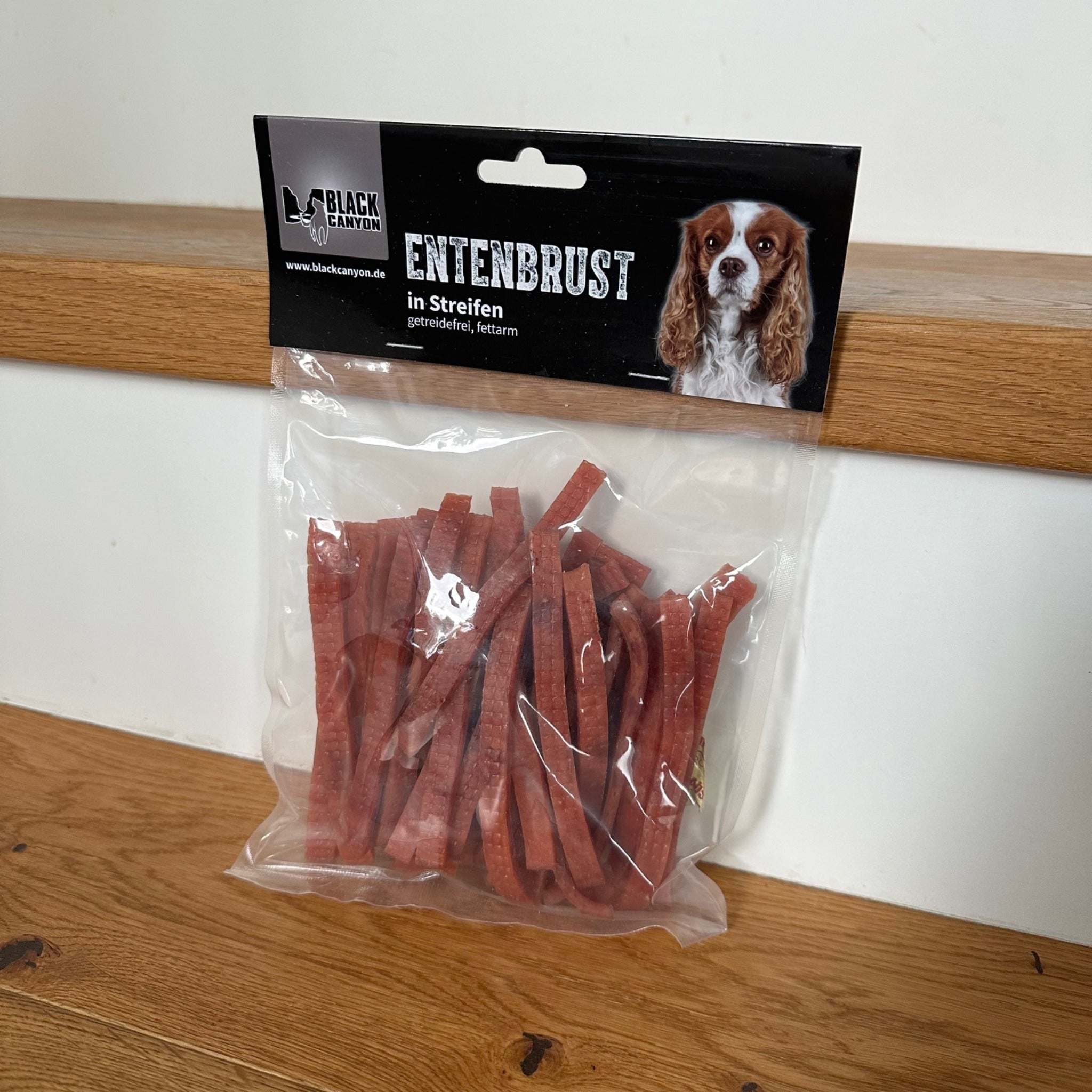Black Canyon Entenbrust in Streifen, Hunde Kausnack - Woofshack