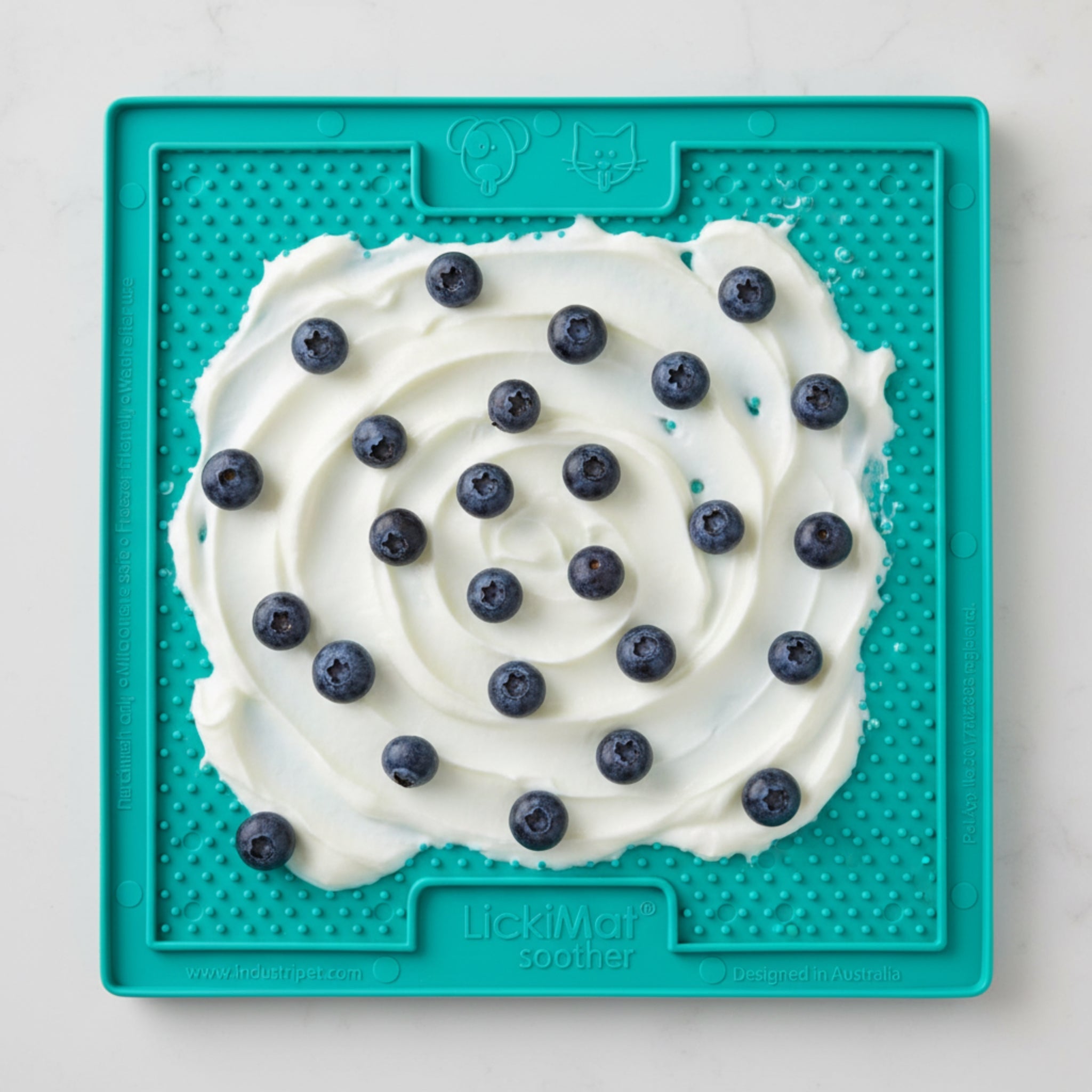 LickiMat Classic Soother – Beruhigende Schleckmatte für entspannte Hunde bei Stress & Langeweile - Woofshack