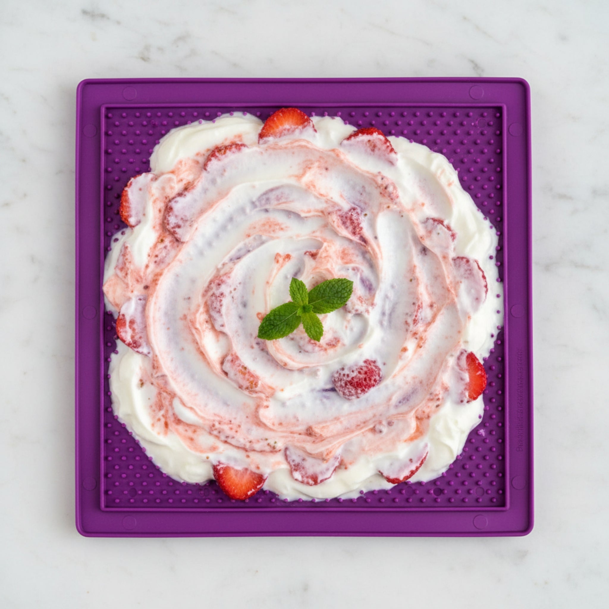 LickiMat Classic Soother – Beruhigende Schleckmatte für entspannte Hunde bei Stress & Langeweile - Woofshack