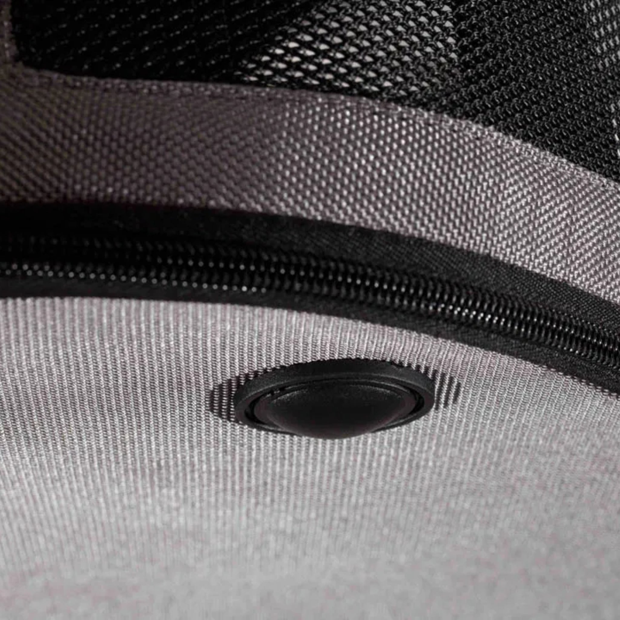 Maelson Snuggle Kennel Hundetransportbox – Flugzeug & Auto - Woofshack