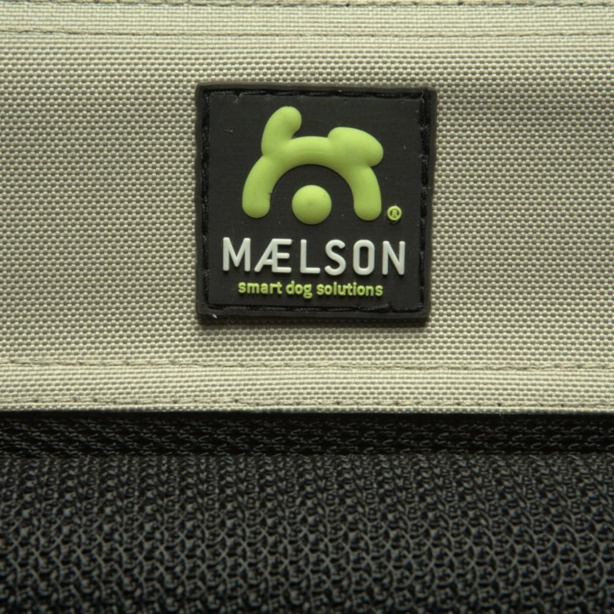 Maelson Soft Kennel, Faltbare Hunde Transportbox - Woofshack