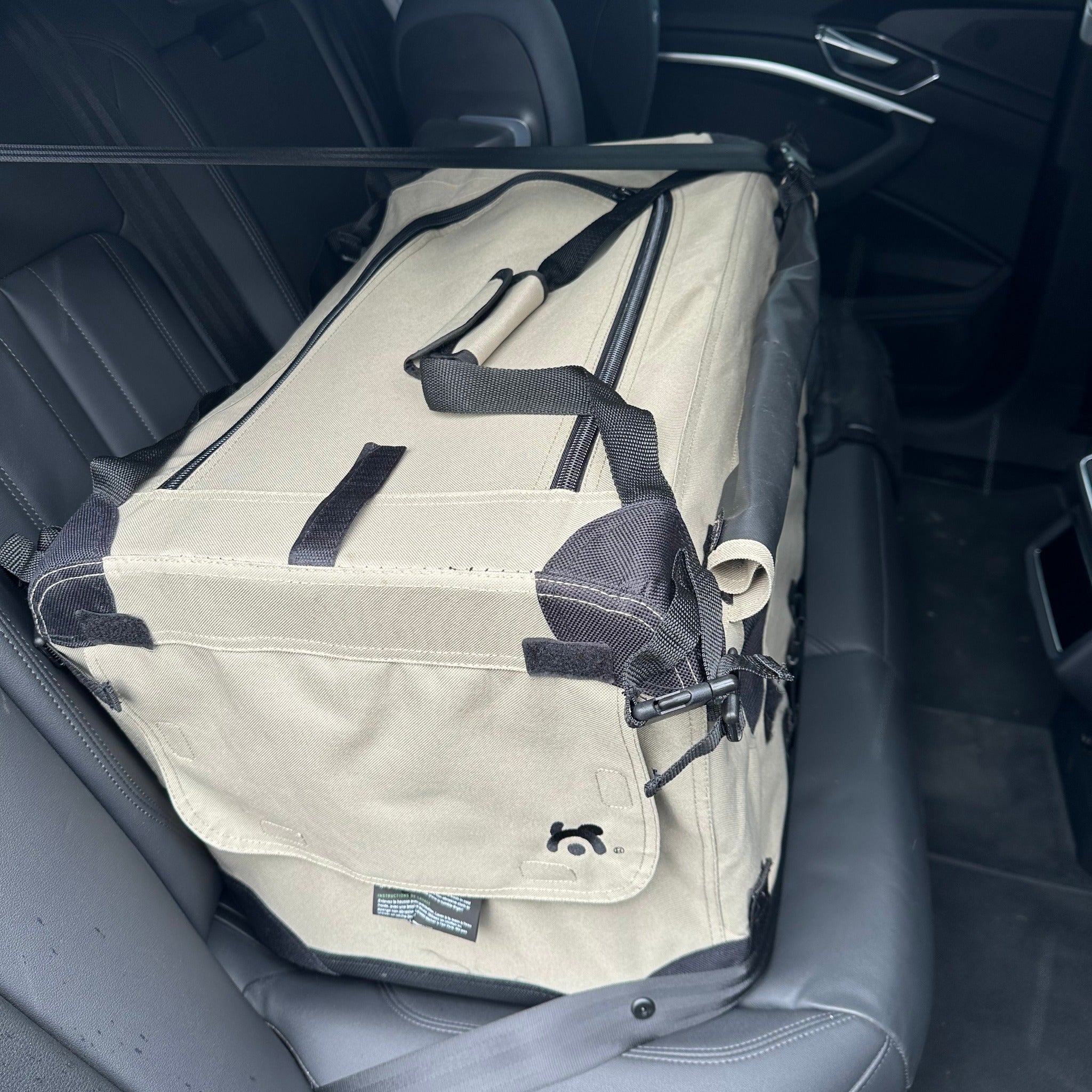 Maelson Soft Kennel, Faltbare Hunde Transportbox - Woofshack