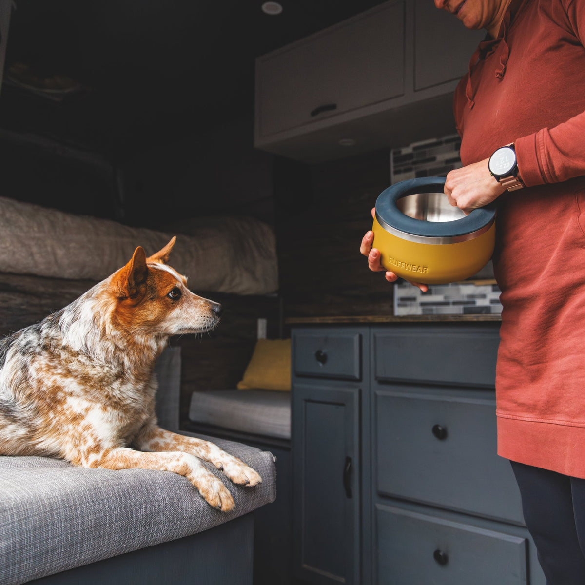 Ruffwear Basecamp Anti - Splash Insert – Spritzschutz - Einsatz für saubere Fütterung ohne Wasserverschüttung - Woofshack