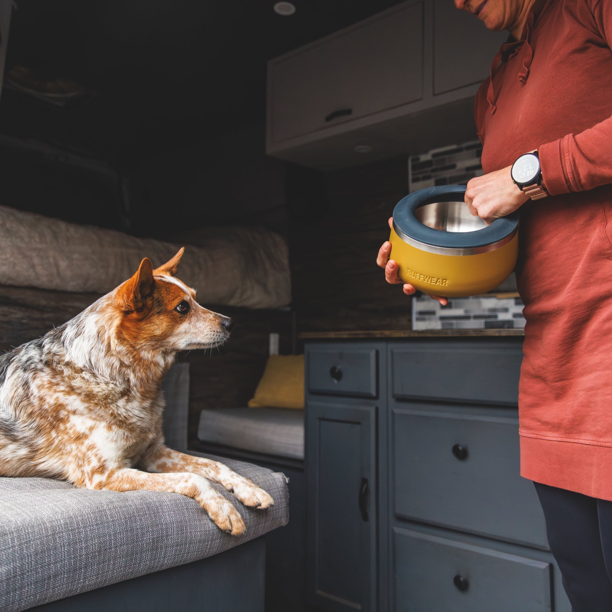 Ruffwear Basecamp Anti - Splash Insert – Spritzschutz - Einsatz für saubere Fütterung ohne Wasserverschüttung - Woofshack