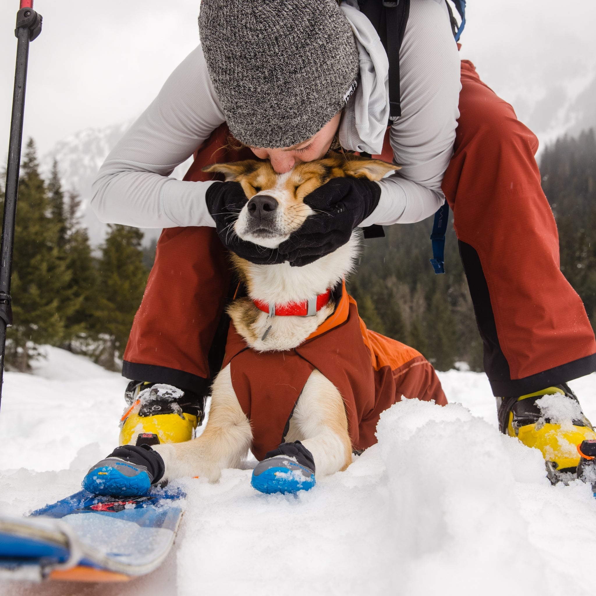 Ruffwear Confluence Collar – Wasserdichtes, geruchsneutrales Hundehalsband mit Reflektoren - Woofshack