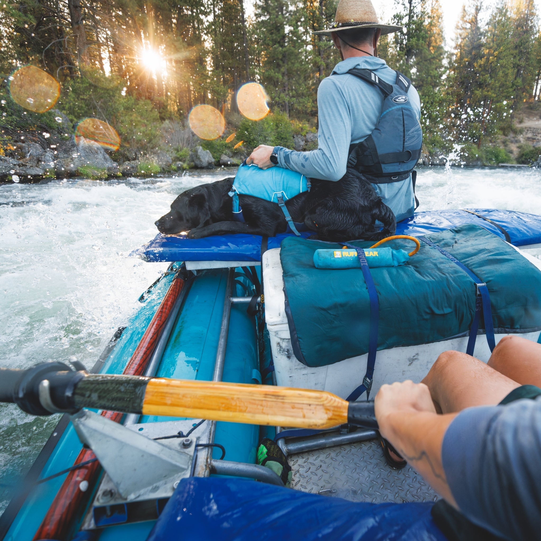 Ruffwear Confluence Schwimmweste – Sicherheit & Auftrieb für Wasserabenteuer mit deinem Hund - Woofshack