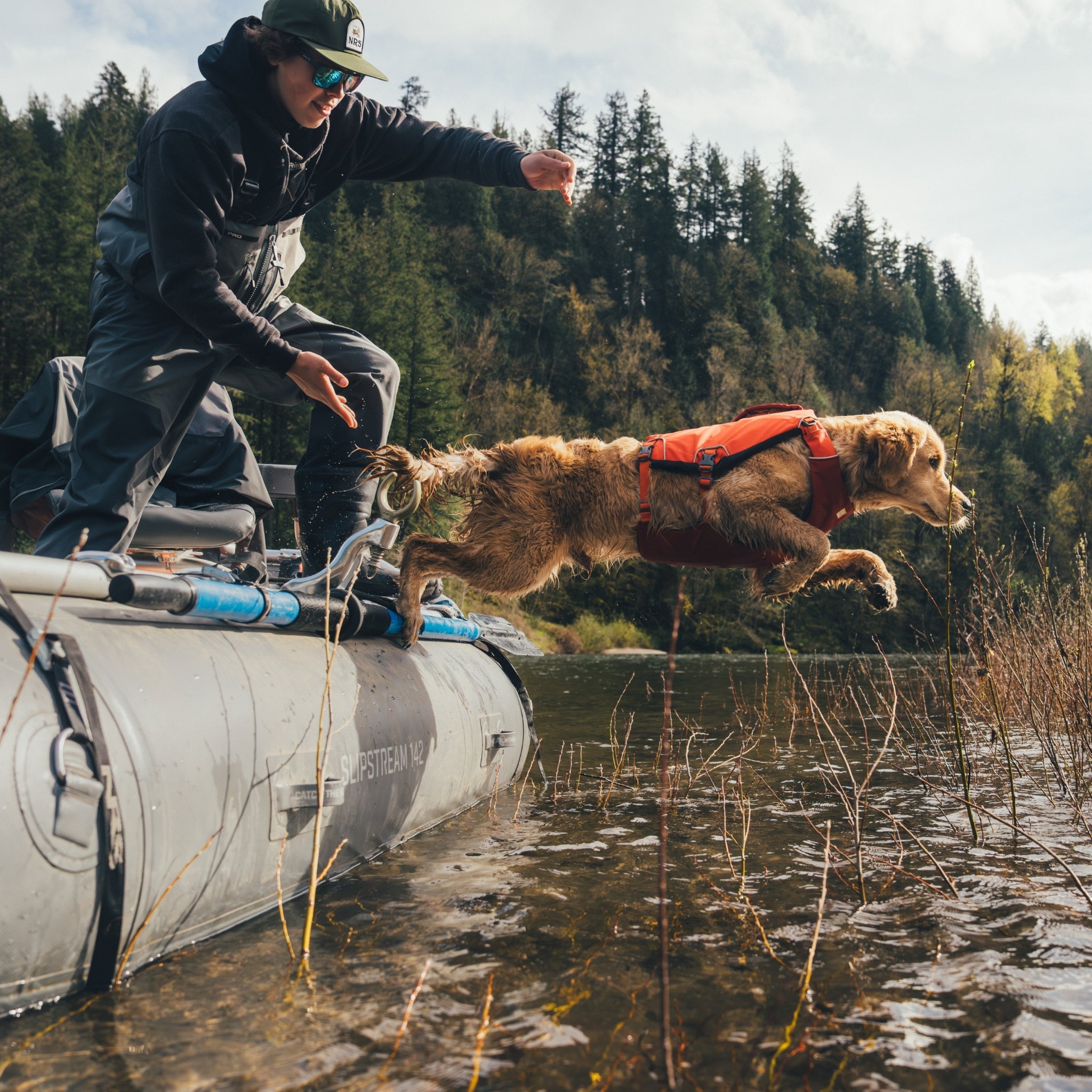 Ruffwear Confluence Schwimmweste – Sicherheit & Auftrieb für Wasserabenteuer mit deinem Hund - Woofshack