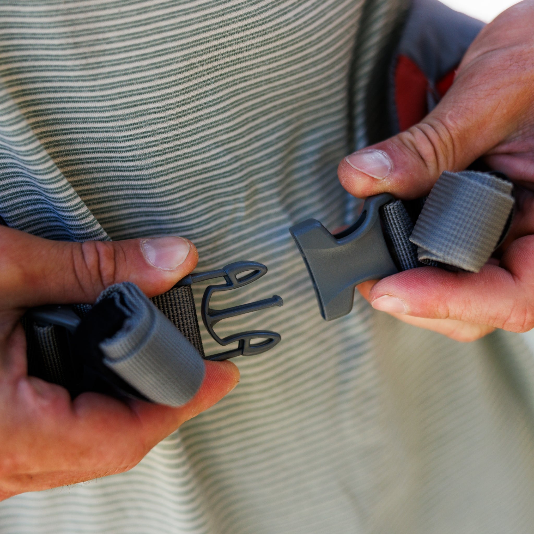 Ruffwear Hitch Hiker Dog Backpack Carrier – Komfortable Hunderucksack - Tragetasche für Abenteuer & sichere Transporte - Woofshack