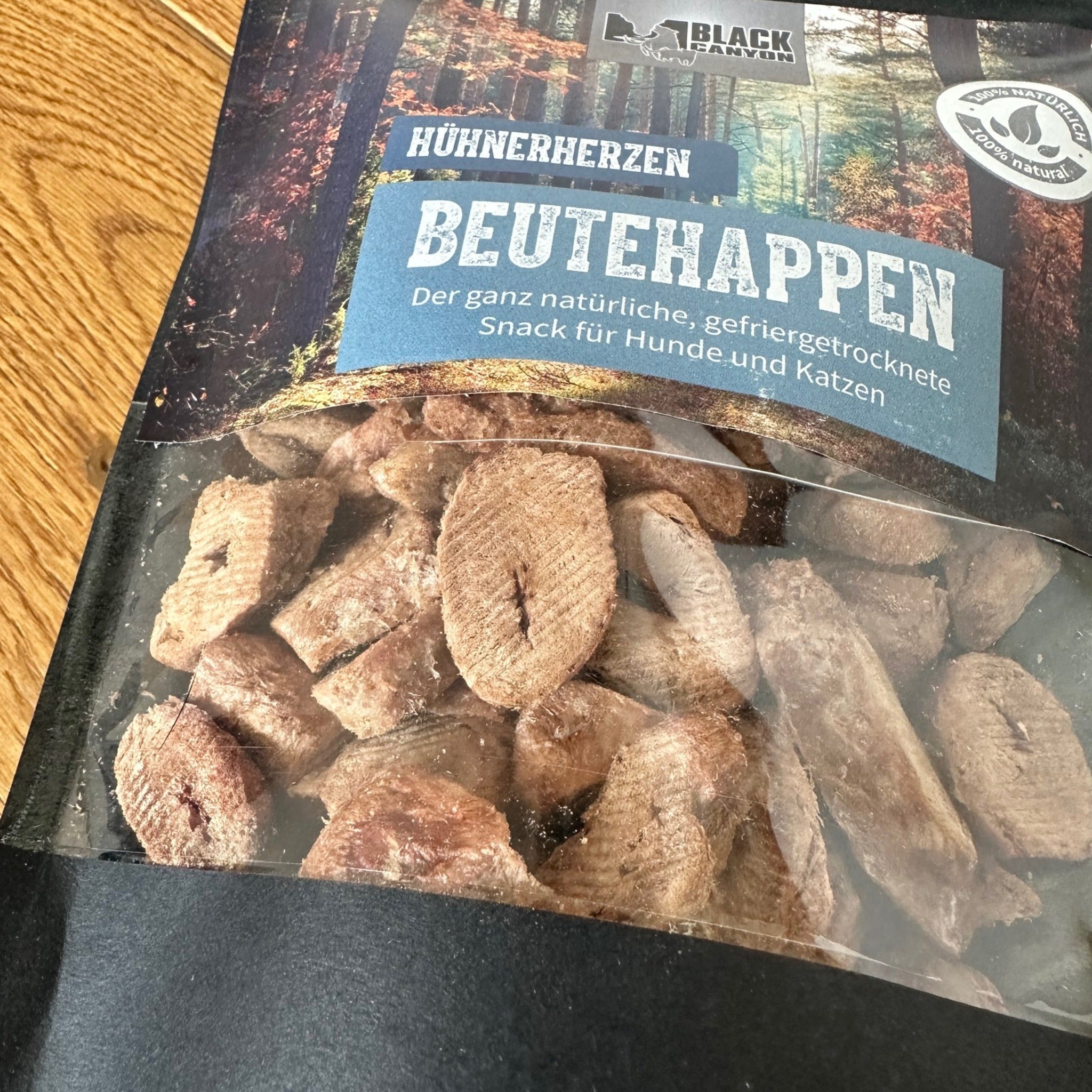 Black Canyon Beutehappen Hundesnack - Hühnerherzen - Woofshack