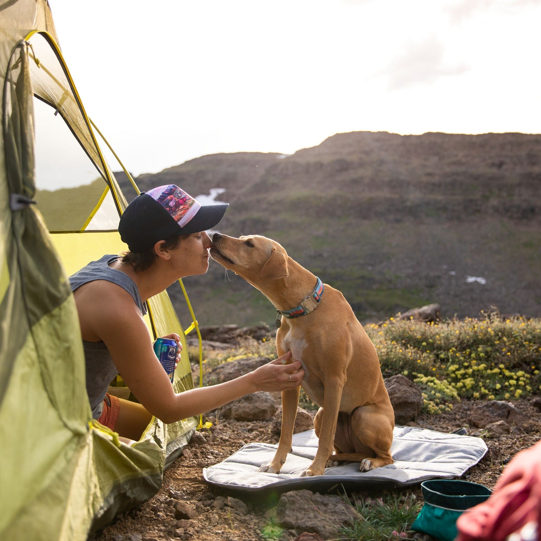 Ruffwear Highlands™ Pad Hunde Isomatte gegen Kälte und Nässe - Woofshack