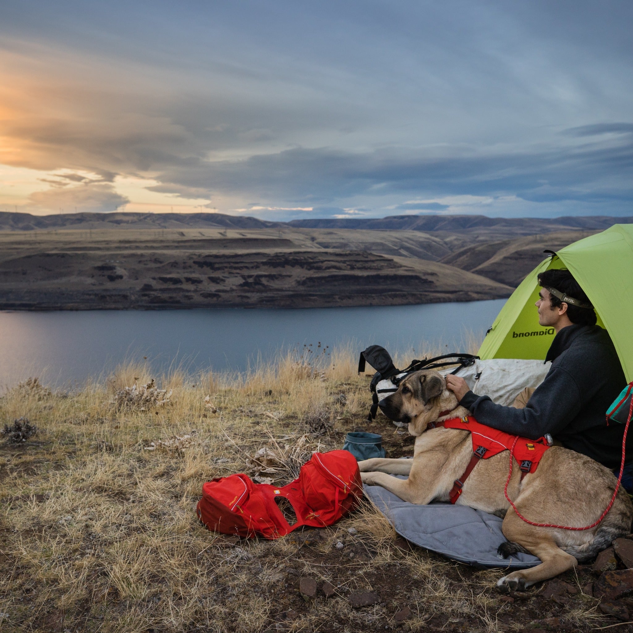 Ruffwear Highlands™ Pad Hunde Isomatte gegen Kälte und Nässe - Woofshack