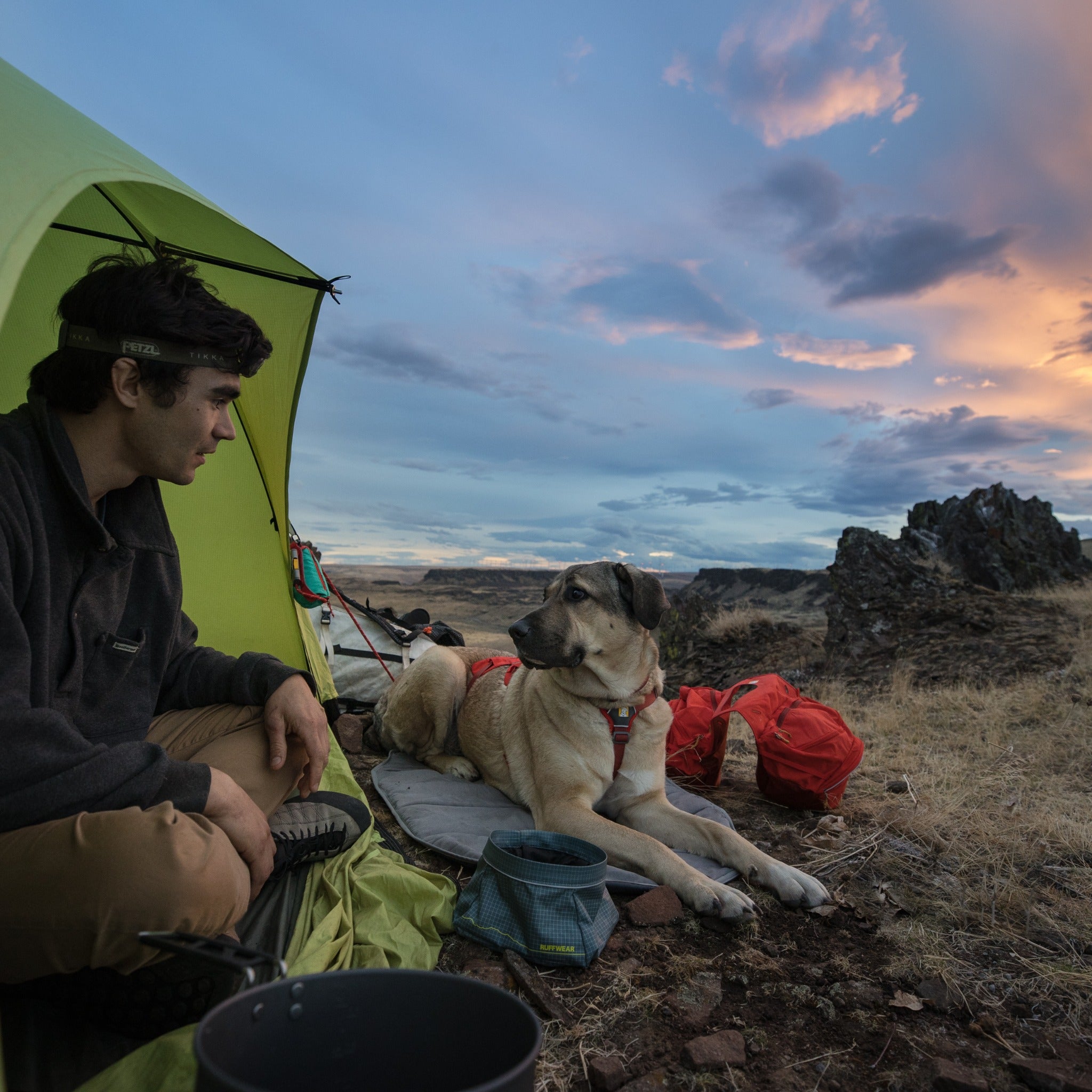 Ruffwear Highlands™ Pad Hunde Isomatte gegen Kälte und Nässe - Woofshack
