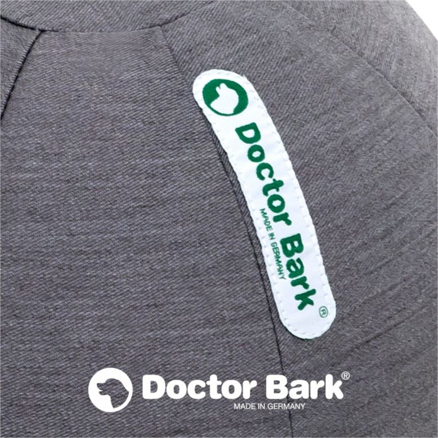 Doctor Bark Toy Ball, Hundespielzeug - Woofshack
