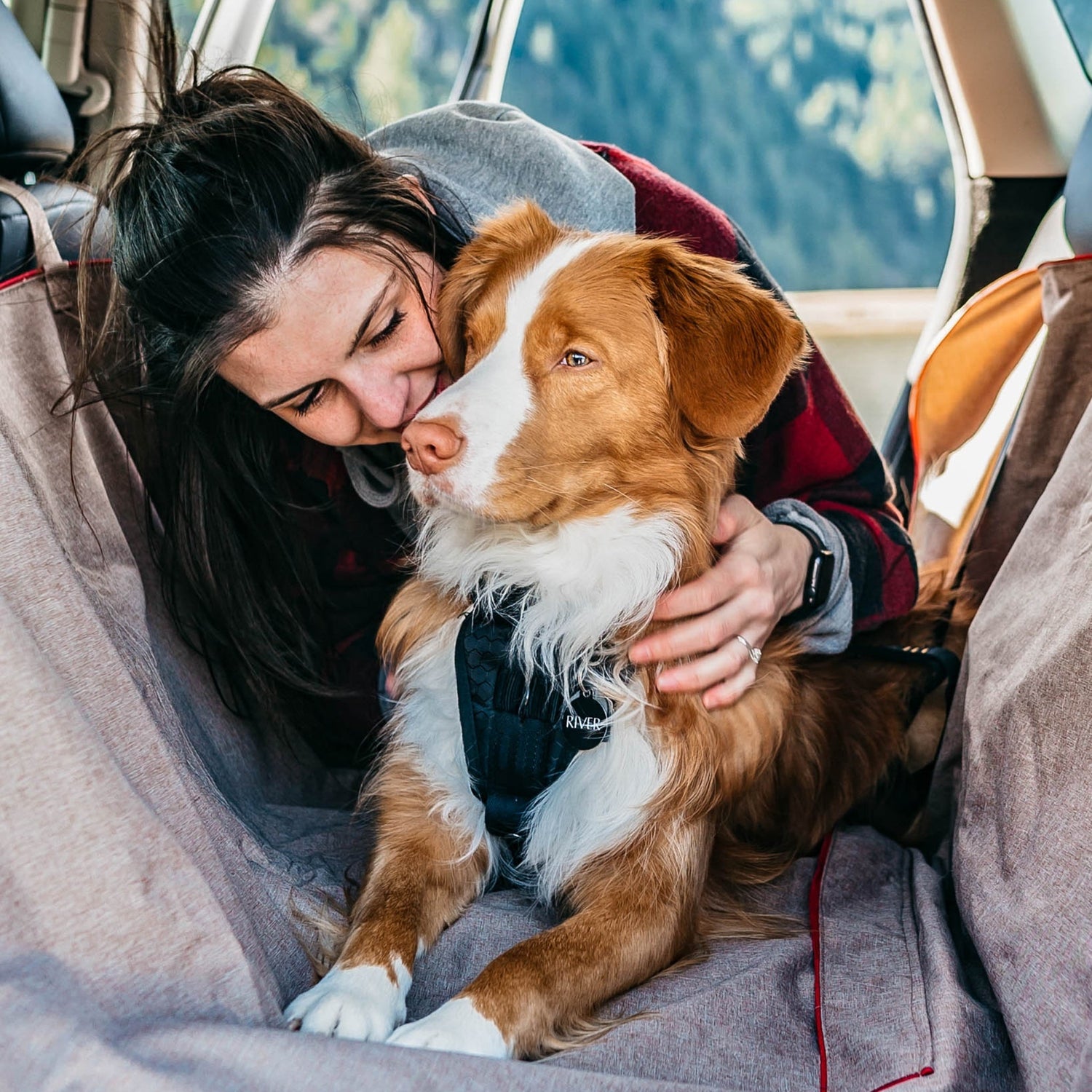 Kurgo Tru - Fit Hundegeschirr – Sicheres Auto - Sicherheitsgeschirr mit Crashtest - Zertifizierung - Woofshack