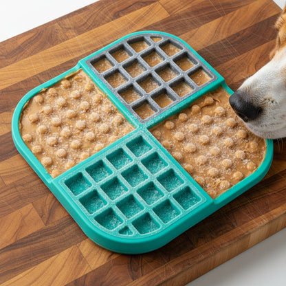 LickiMat Slomo Schleckmatte - Anti - Stress &amp; Beschäftigung für Hunde - Woofshack