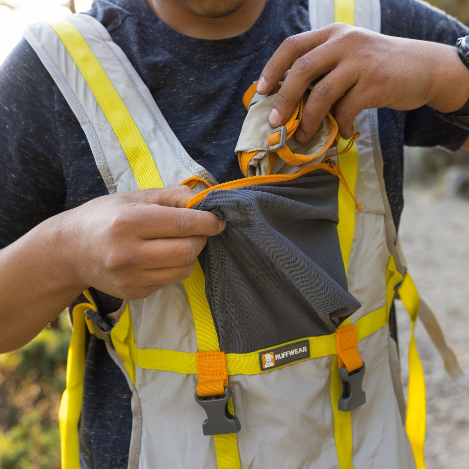 Ruffwear BackTrak Evakuierungsset – Sicheres Hunde - Rettungsgeschirr für Notfälle - Woofshack
