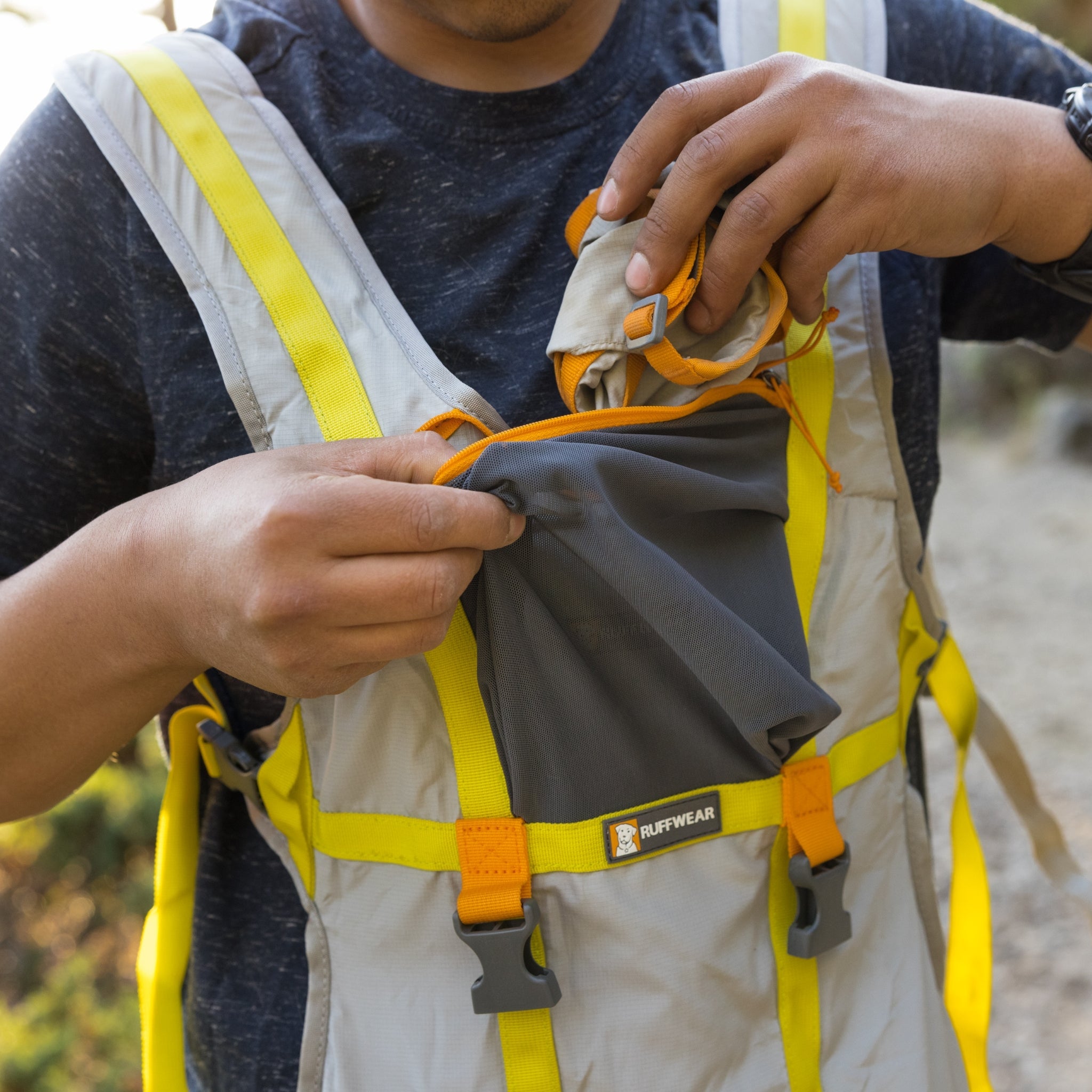 Ruffwear BackTrak Evakuierungsset – Sicheres Hunde - Rettungsgeschirr für Notfälle - Woofshack
