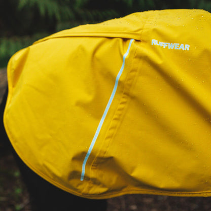 Ruffwear Sun Shower Hundemantel – Wasserdichter Outdoor-Regenmantel für Hunde | Schützt bei Wind &amp; Wetter, Sturm &amp; Schnee | Trockener Hund, glücklicher Mensch