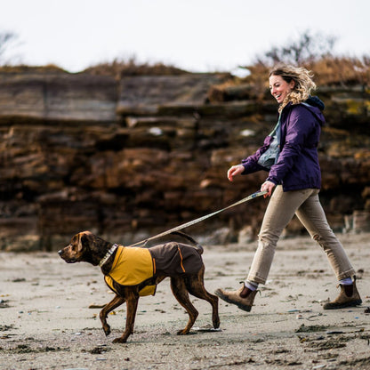 Ruffwear Sun Shower Hundemantel – Wasserdichter Outdoor-Regenmantel für Hunde | Schützt bei Wind &amp; Wetter, Sturm &amp; Schnee | Trockener Hund, glücklicher Mensch