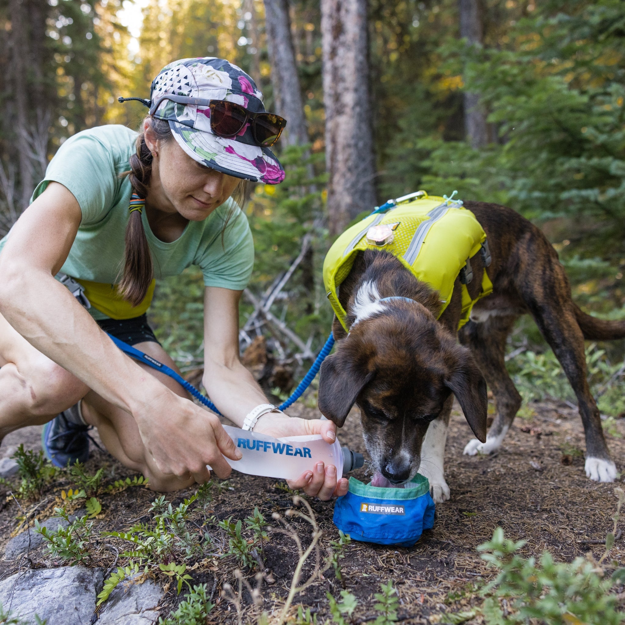Ruffwear Trail Runner Running Vest – Ultraleichte Laufweste &amp; Trinkrucksack für aktive Hunde - Woofshack