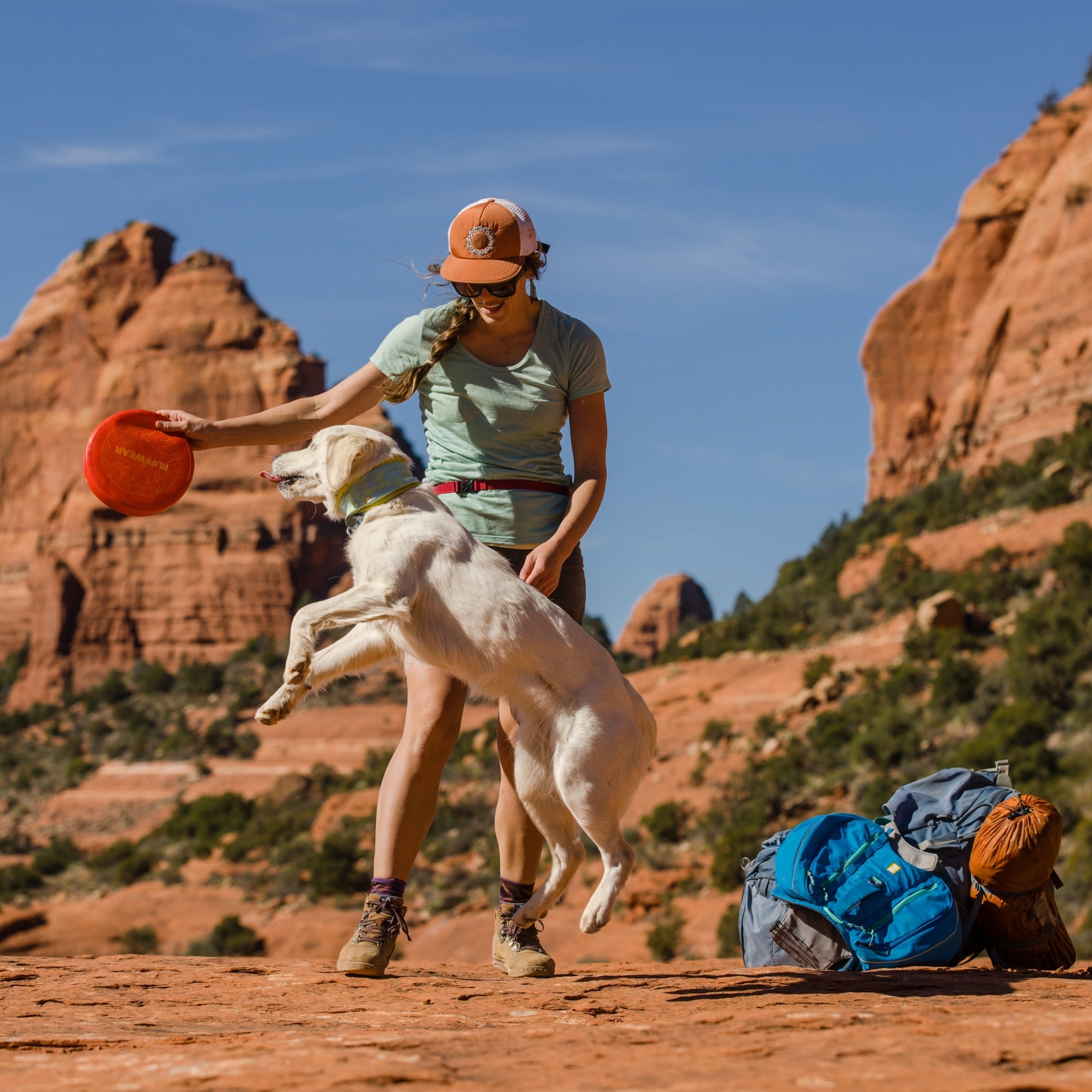 Ruffwear Camp Flyer, Hundespielzeug - Woofshack